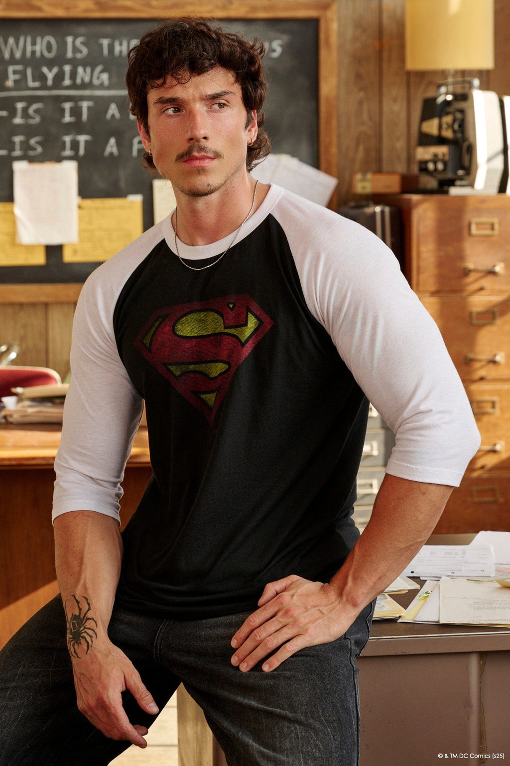 8072 - Superman 3/4 Raglan Shirts