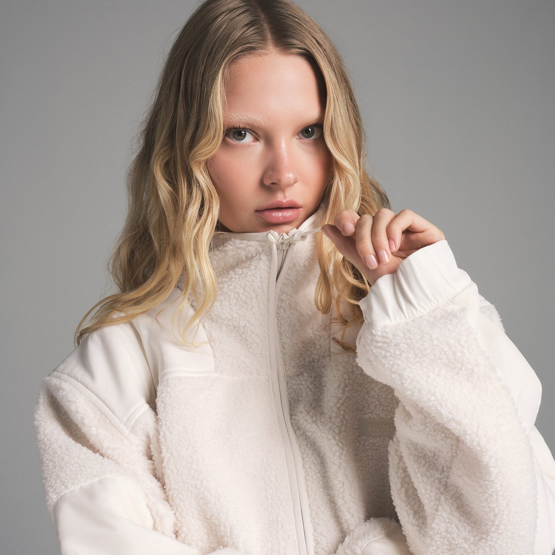 TEDDY BOXY ZIP UP | ECRU