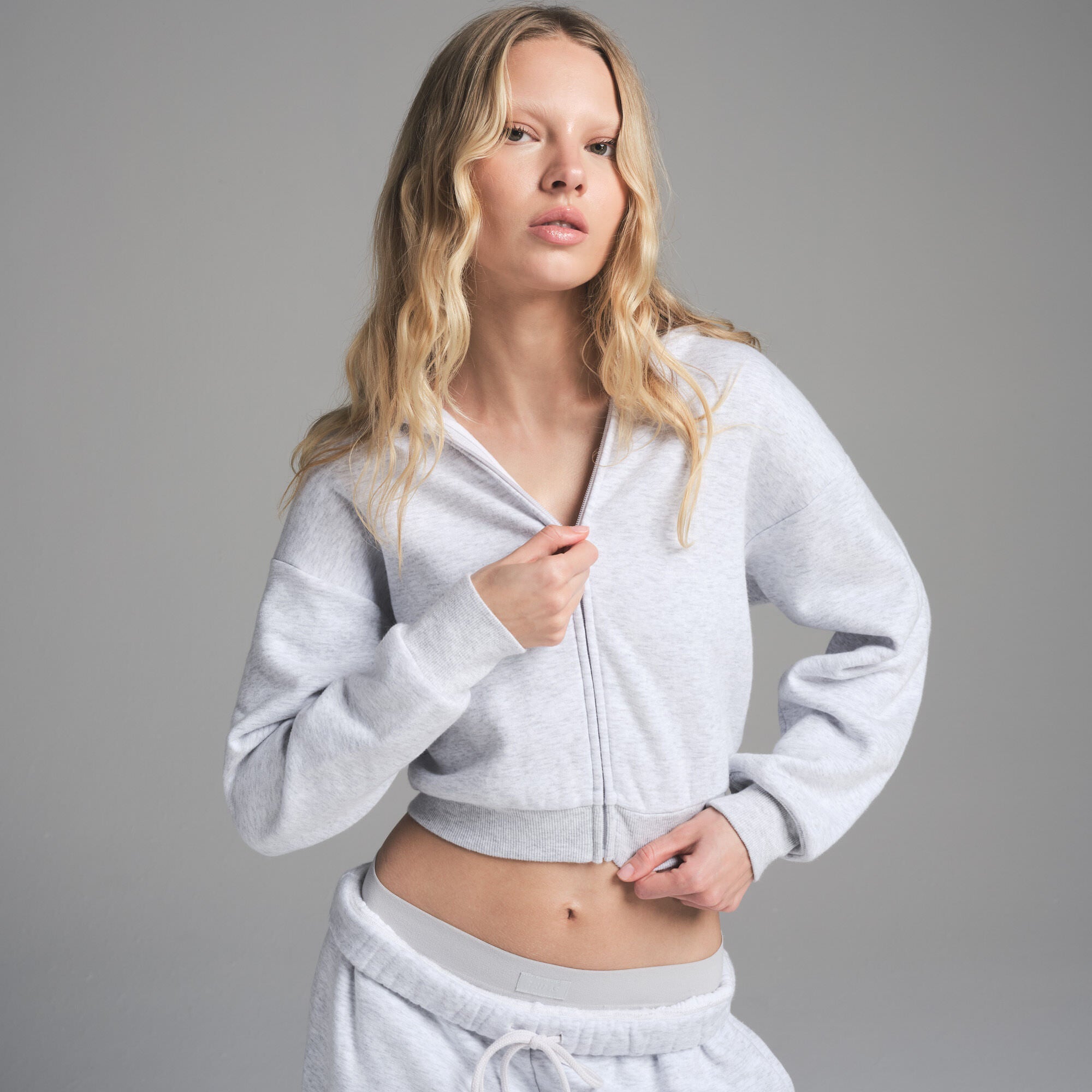COTTON FLEECE SHRUNKEN ZIP UP HOODIE | LIGHT HEATHER GREY