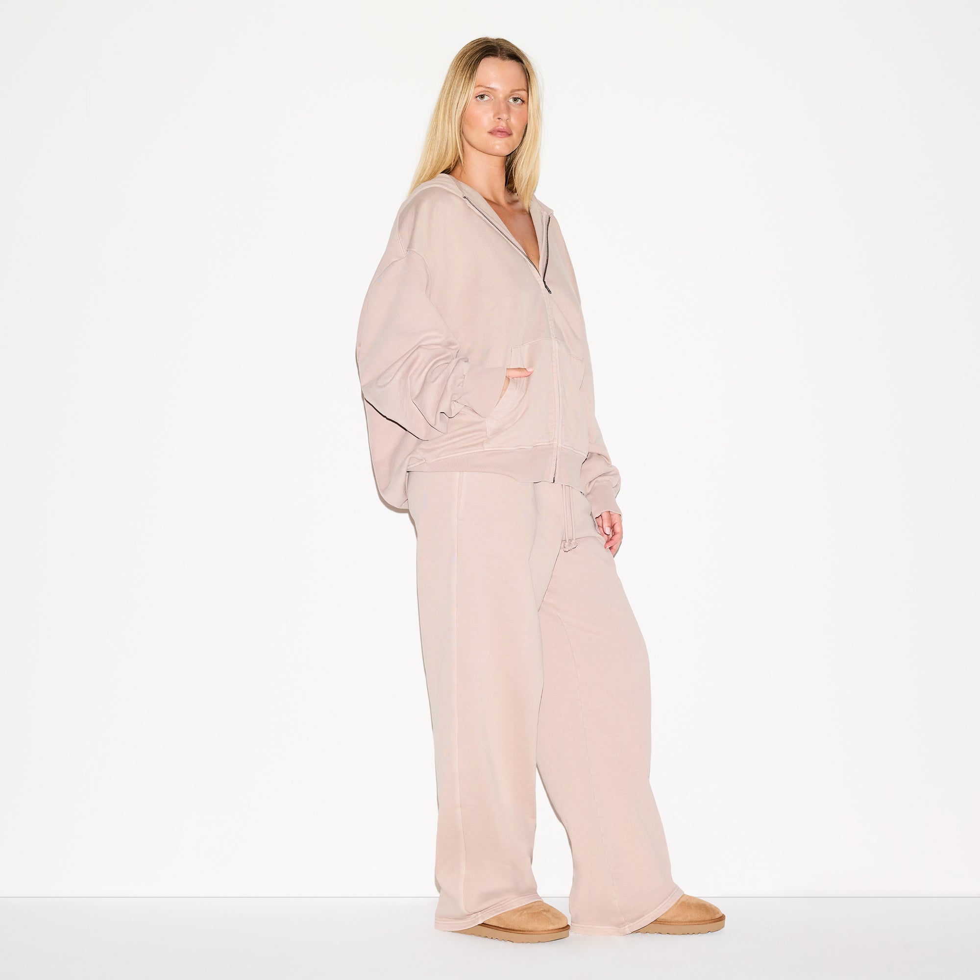 BOYFRIEND FLEECE OVERSIZED ZIP UP HOODIE | LIGHT FAWN