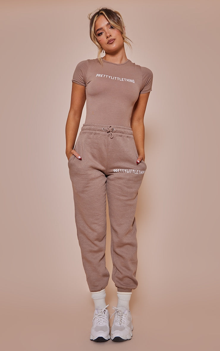 PRETTYLITTLETHING Toffee Logo High Waisted Cuffed Jogger