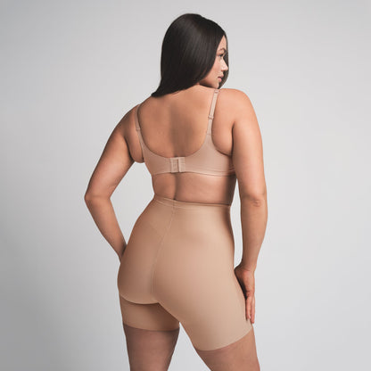 Skims Body Core Sculpt Mid Rise Short