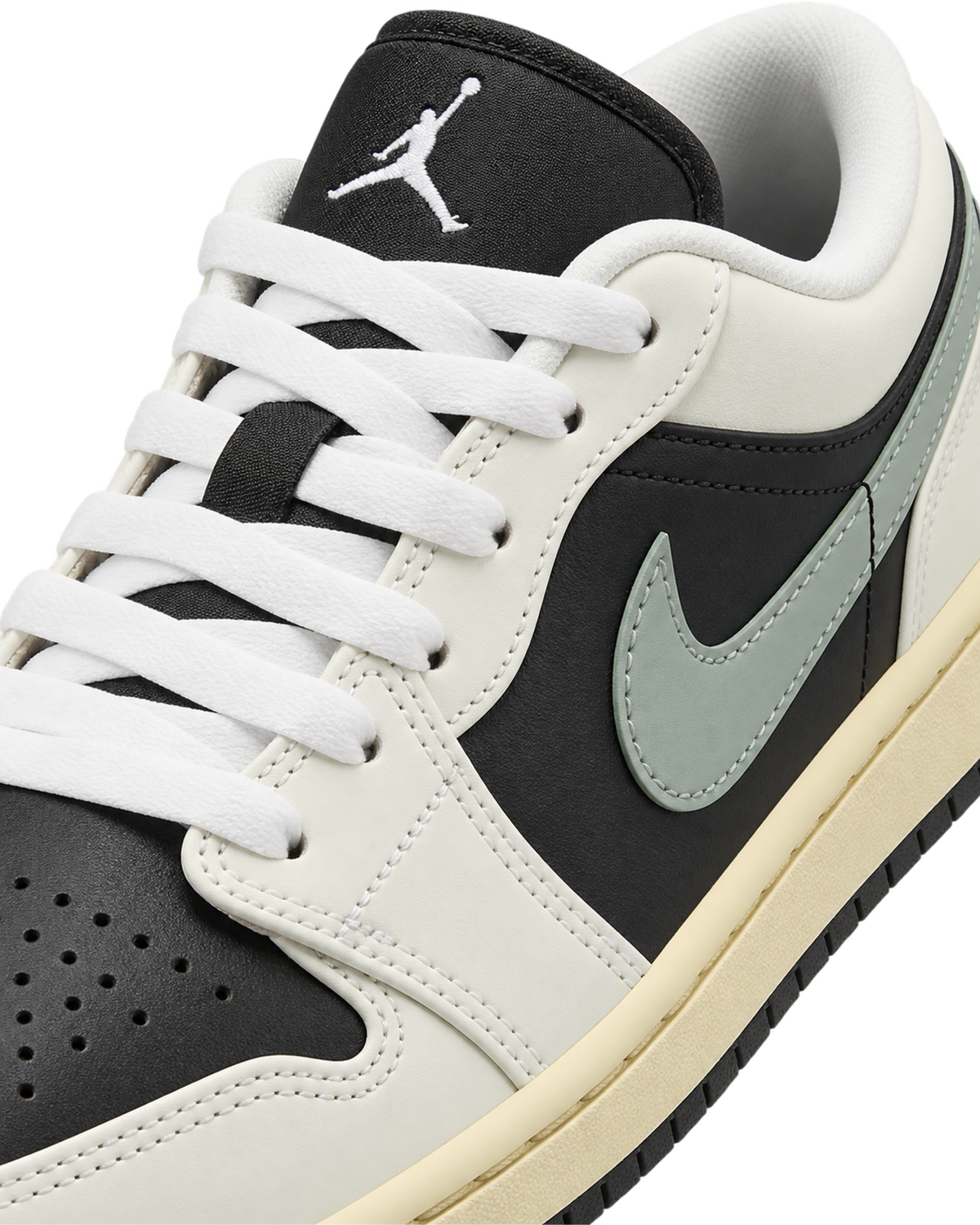 Air Jordan 1 Low 'Jade Smoke'