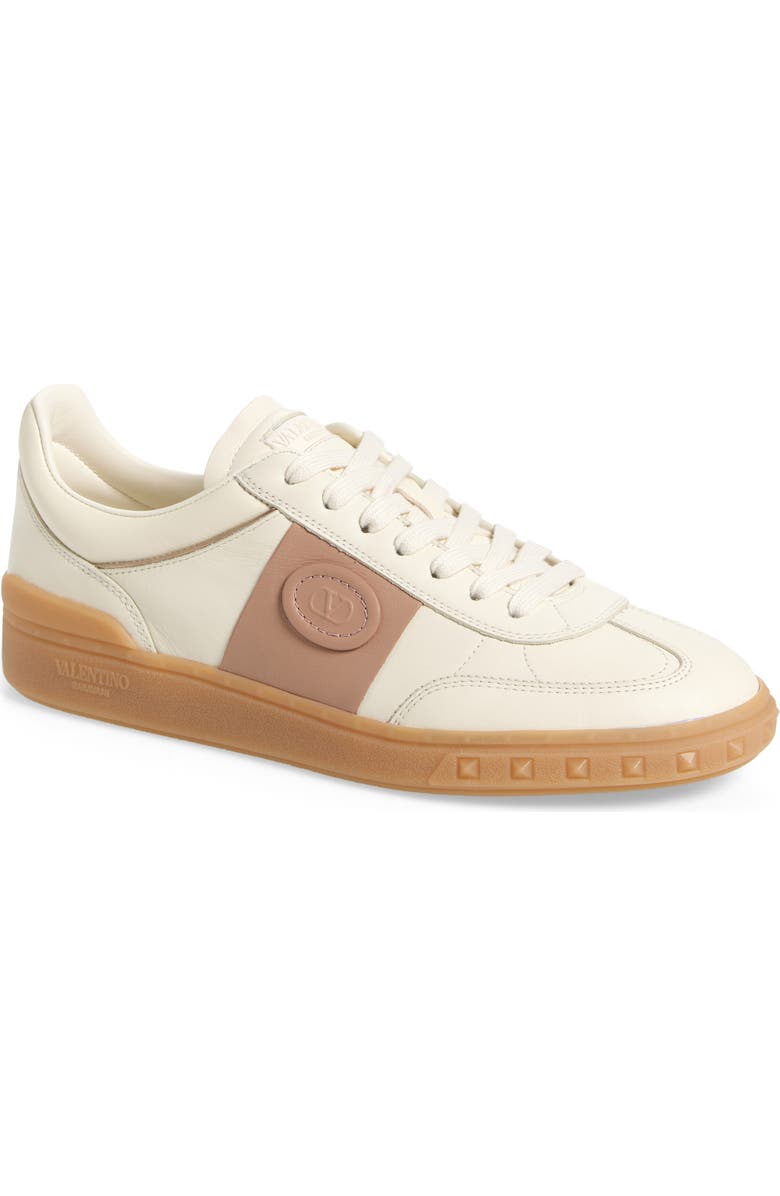 Upvillage Low Top Sneaker (Women)