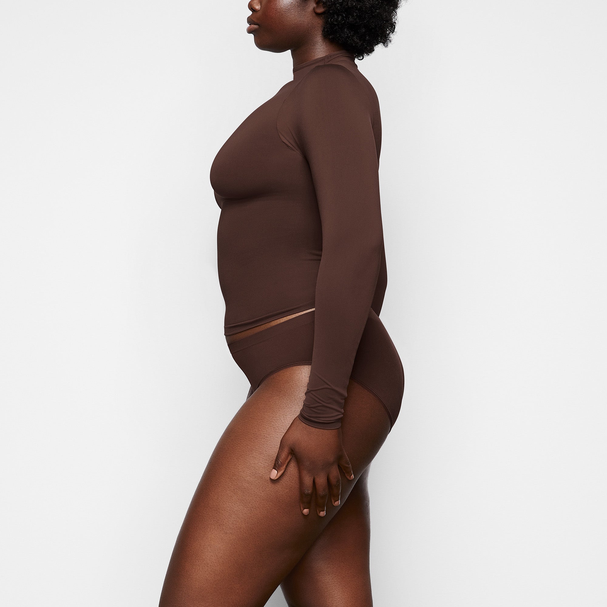 Soft Smoothing Seamless Brief