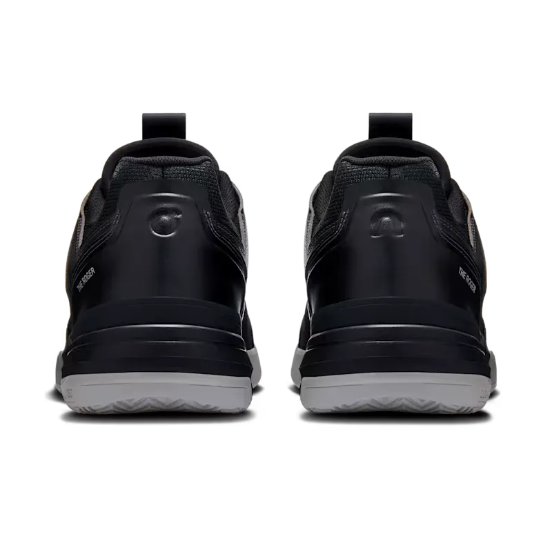 On Running THE ROGER Clubhouse Pro Black Glacier