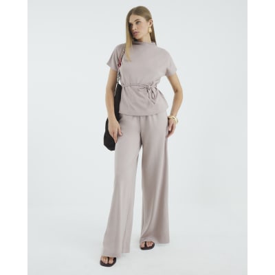 Beige Premium Short Sleeve Belted T-Shirt