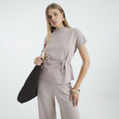Beige Premium Short Sleeve Belted T-Shirt