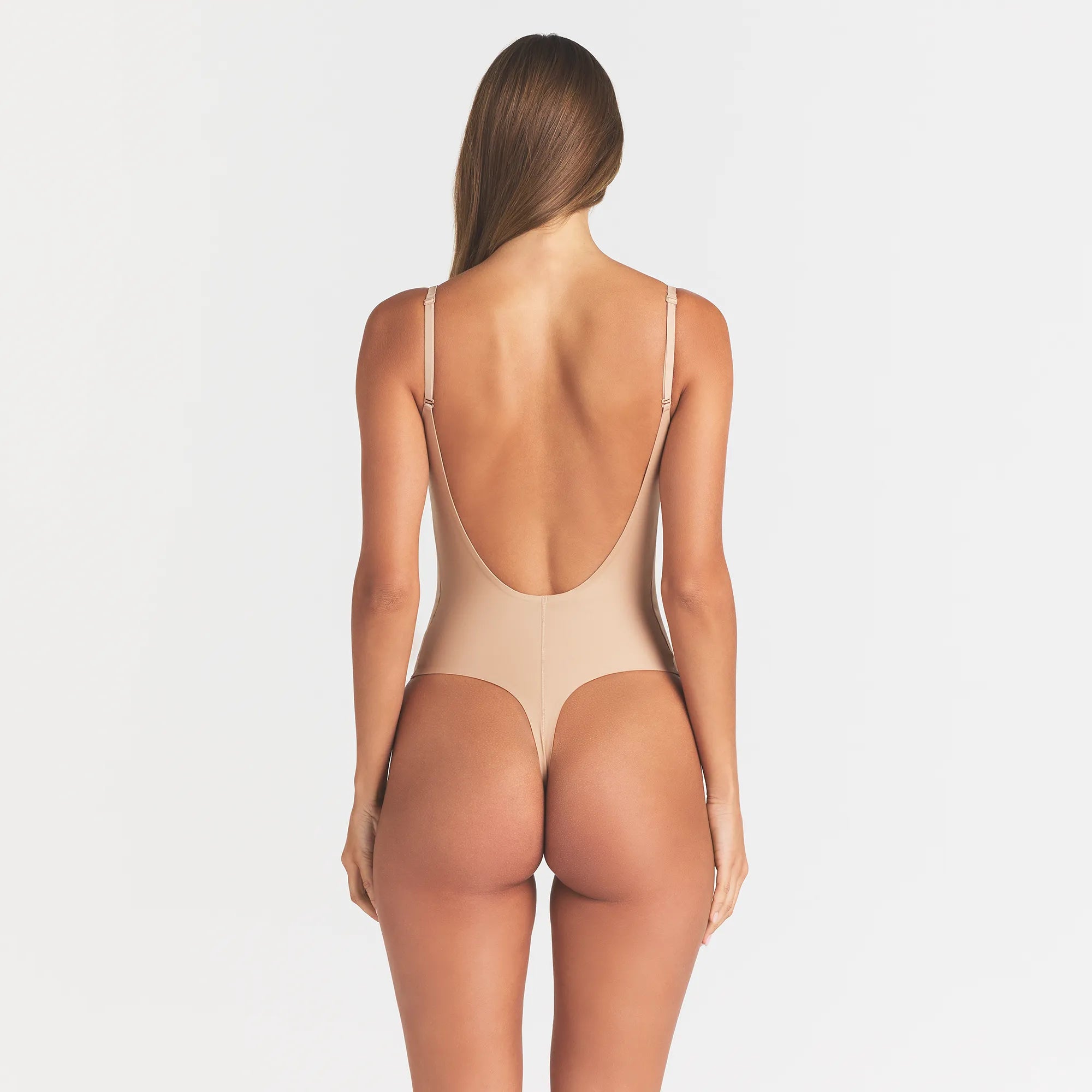 Skims Body Scoop Low Back Thong Bodysuit
