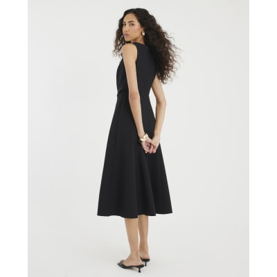 Black Boat Neck Sleeveless Belted Midi Dress