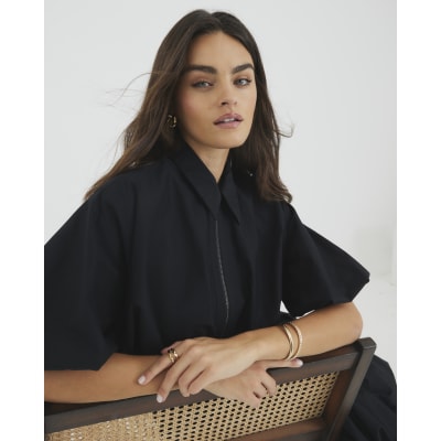 Black Bubble Hem Zip Front Cropped Shirt