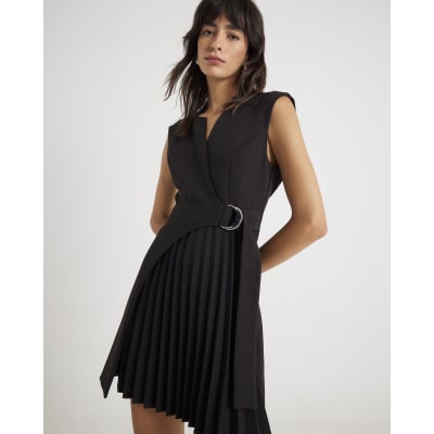 Black Curved Panel Pleated Mini Dress