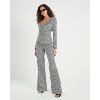 Black Dogtooth Print Flared Trousers