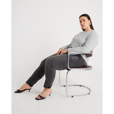 Black High Rise Mom Jeans