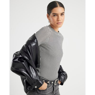 Black Long Sleeve Dogtooth Print Top