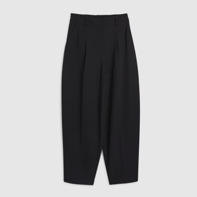 Black Pleated Barrel Leg Trousers