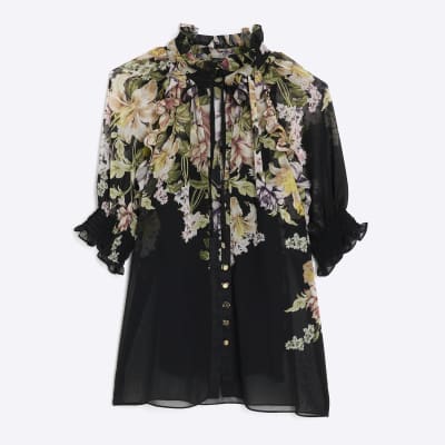 Black Short Sleeve Floral Blouse