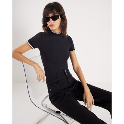 Black Short Sleeve Frill Trim Fitted Top