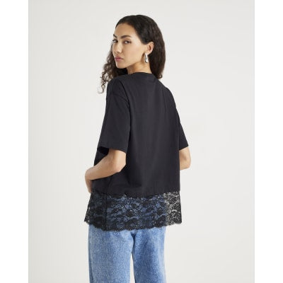 Black Short Sleeve Lace Hem T-shirt