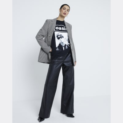 Black Short Sleeve Oasis T-shirt