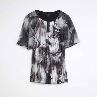 Black Short Sleeve Pleated Hybrid Top