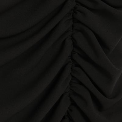 Black Short Sleeve Ruched Midi Dress