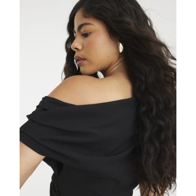 Black Short Sleeve Ruched Midi Dress