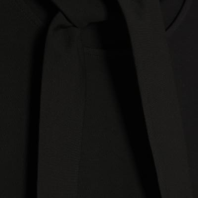 Black Short Sleeve Scarf Neck T-shirt