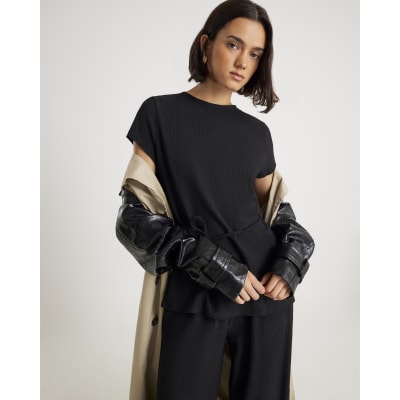 Black Short Sleeve Textured Belted T-Shirt
