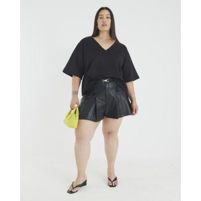Black Short Sleeve V Neck T-shirt