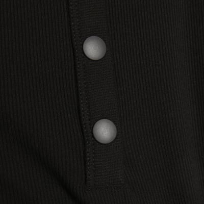 Black Sleeveless Ribbed Popper Top