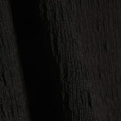 Black Textured Fitted T-Shirt