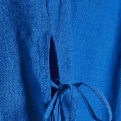 Blue Linen Blend Sleeveless Tank Top