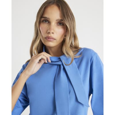 Blue Short Sleeve Scarf Neck T-shirt