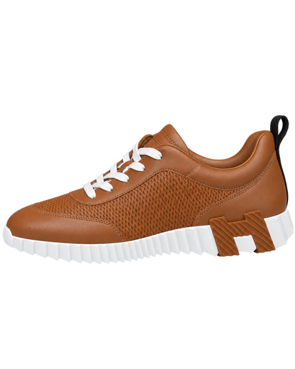 Bouncing sneaker
