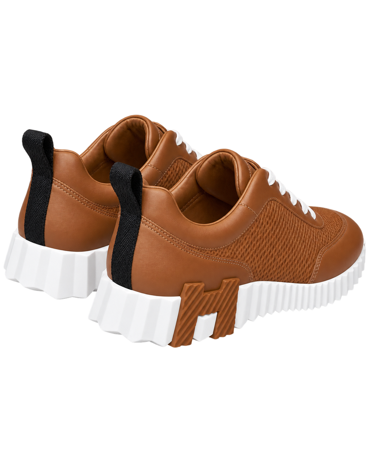 Bouncing sneaker