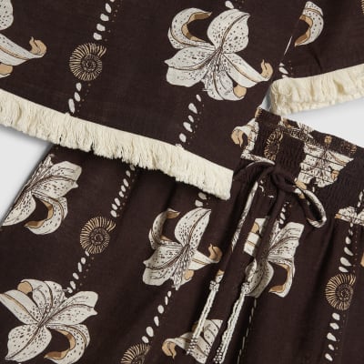 Brown Floral Shell Print Top And Shorts Set