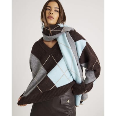 Brown Knitted Argyle V Neck Jumper