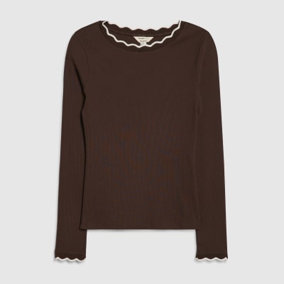 Brown Long Sleeve Scallop Trim Top