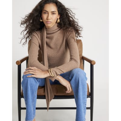 Brown Long Sleeve Scarf Neck Ribbed Top