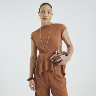 Brown Plisse Sleeveless Peplum Top