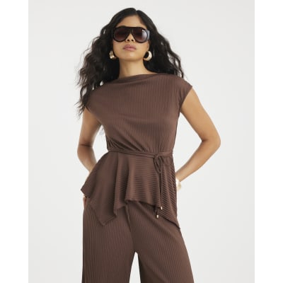 Brown Plisse Sleeveless Peplum Top