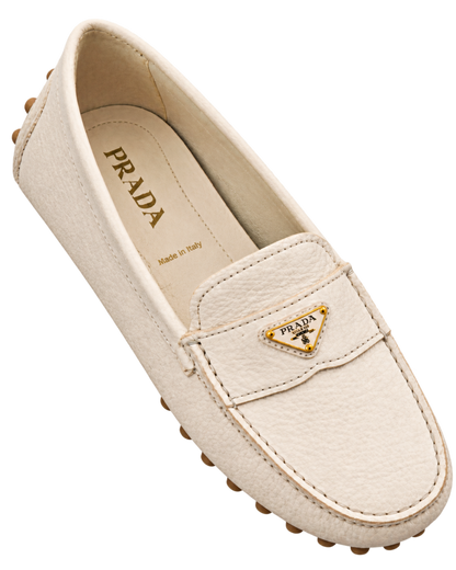 Buckskin-print embossed driving shoes