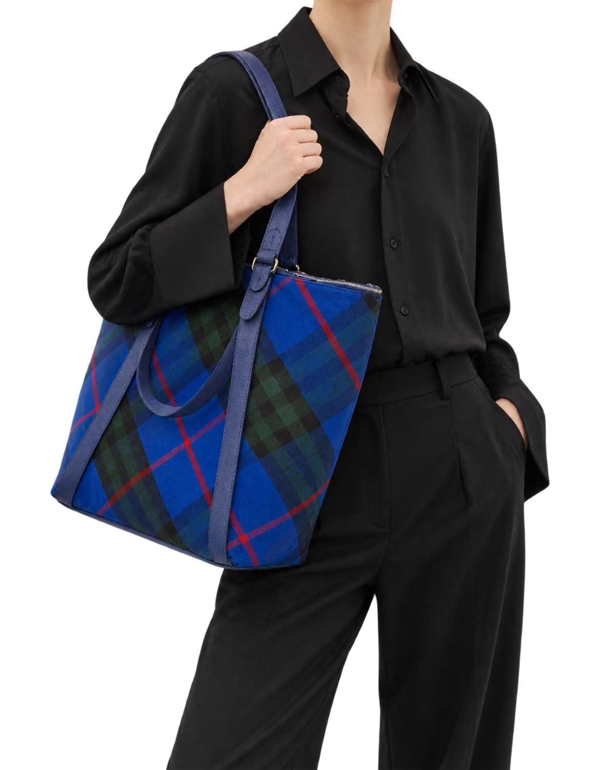 Burberry Medium field tote