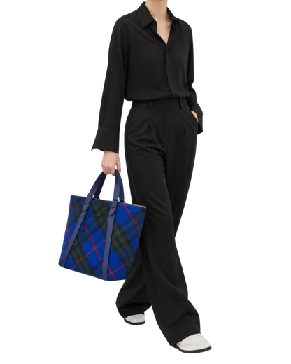 Burberry Medium field tote