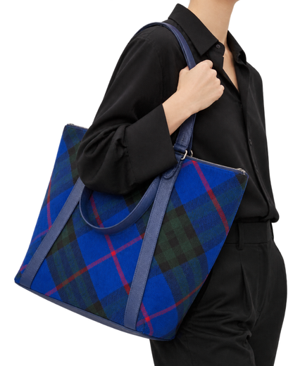 Burberry Medium field tote