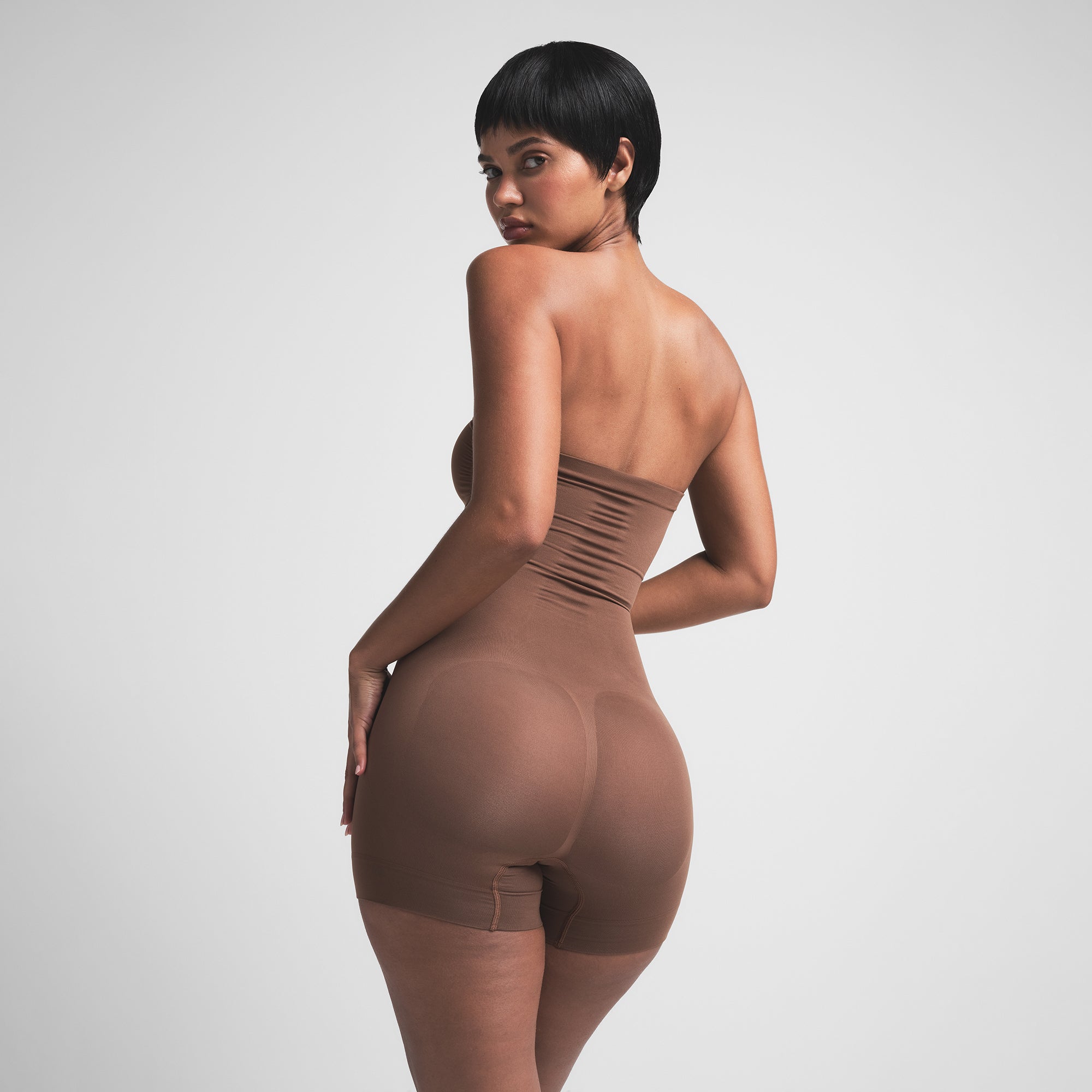 Seamless Sculpt Strapless Shortie Bodysuit