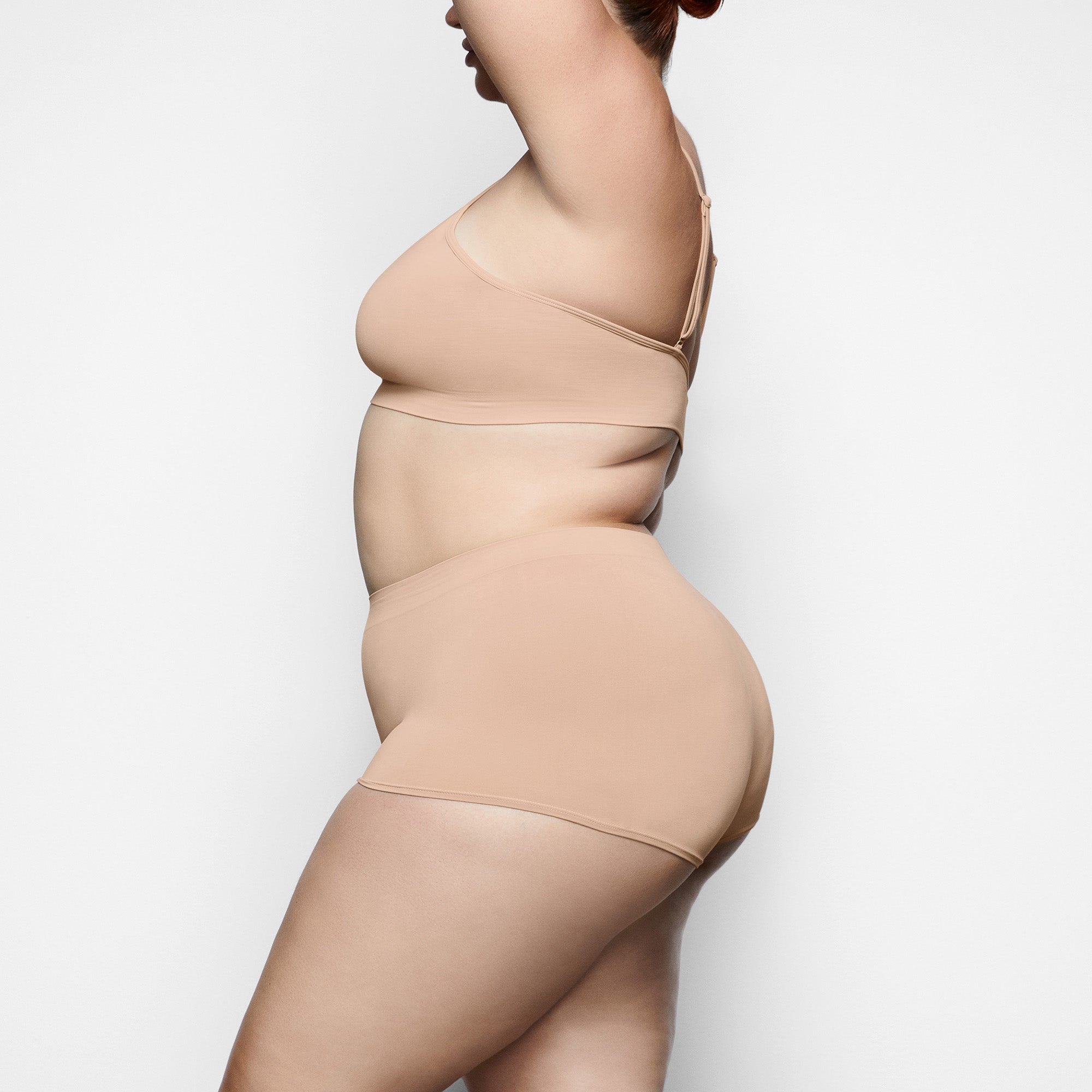 Soft Smoothing Seamless Boy Short