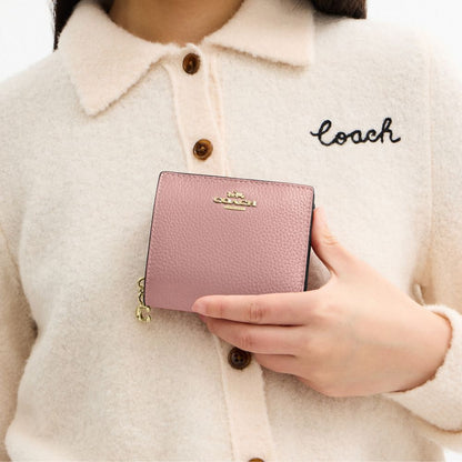 Snap Wallet In Signature Canvas