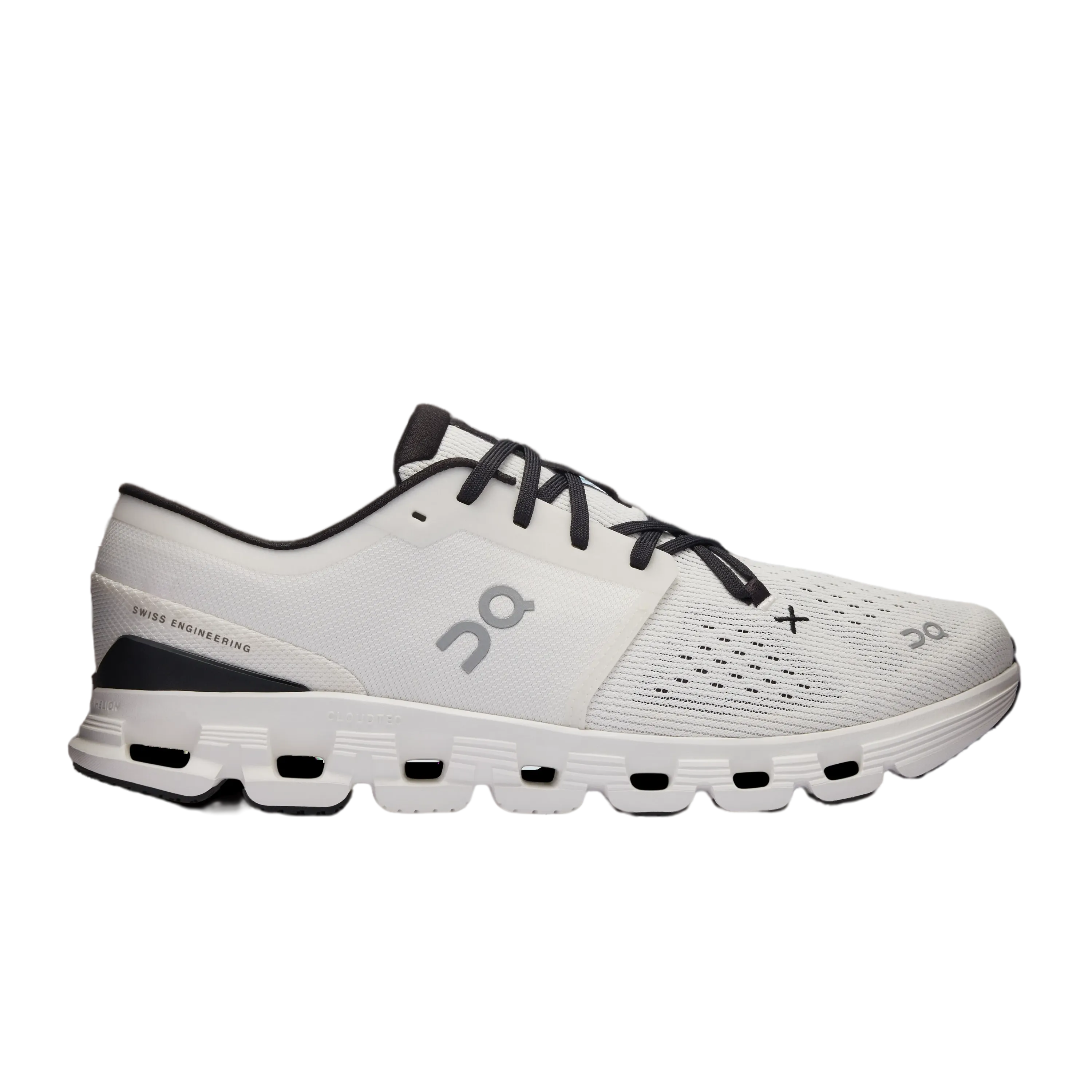 Cloud X 4 Ivory/Black On Running